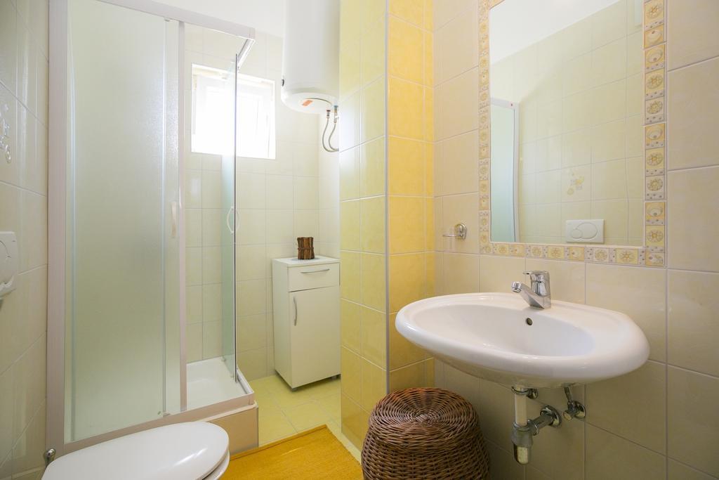 Apartment Gino Ravni Quarto foto